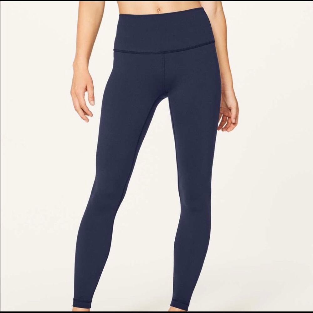 Lululemon wunder under size 6 navy leggings